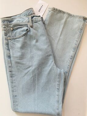 NWT FRAME Vertical Light Blue Denim Jeans Size 30